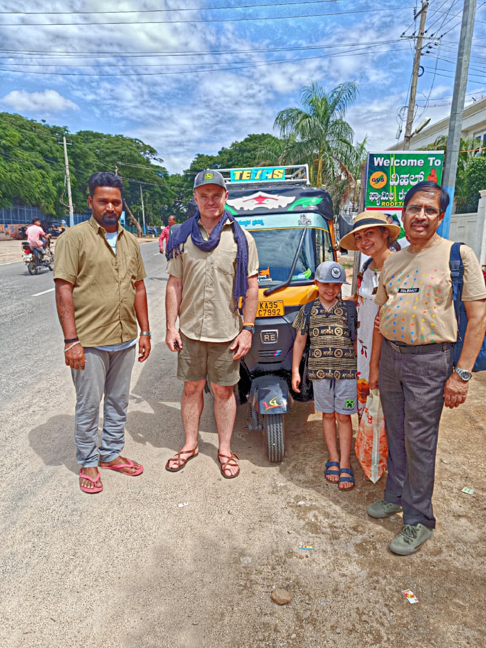 Mixed Family Tour 👨‍👩‍👦 — Rock Shiva Hampi Tours